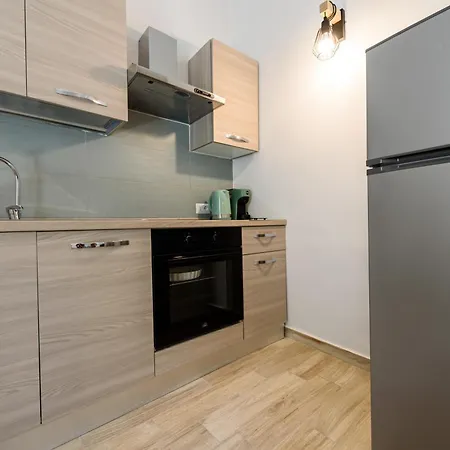 Vico Sedil Capuano 21 *