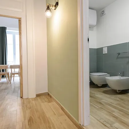 Vico Sedil Capuano 21 * نابولي