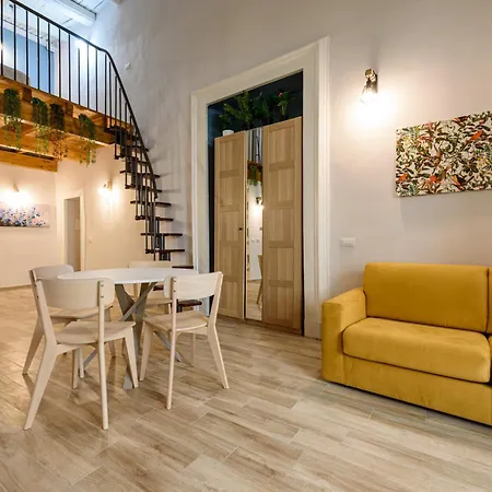 Apartment Vico Sedil Capuano 21